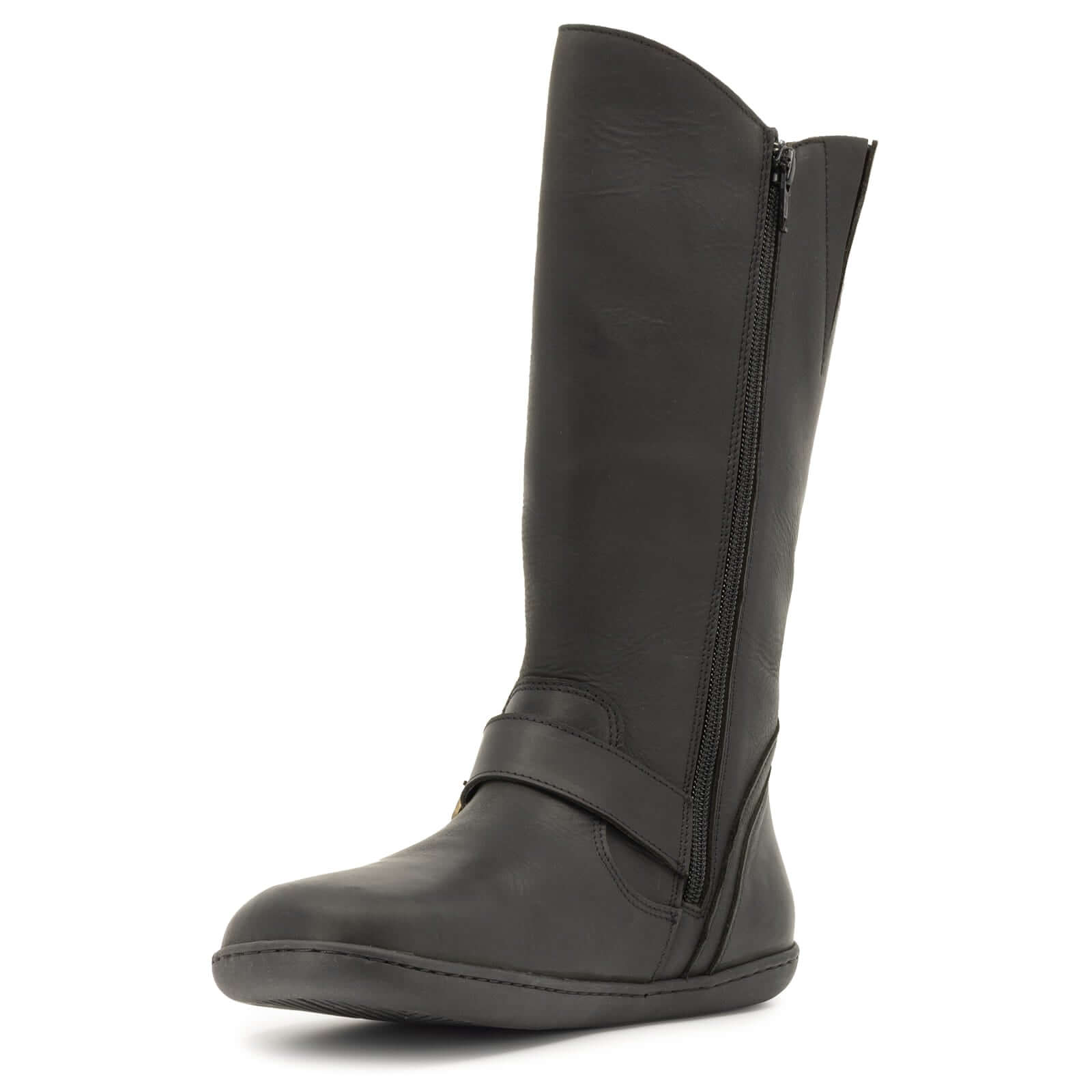 front toe view of black cedar barefoot boots showing front of boot and toe