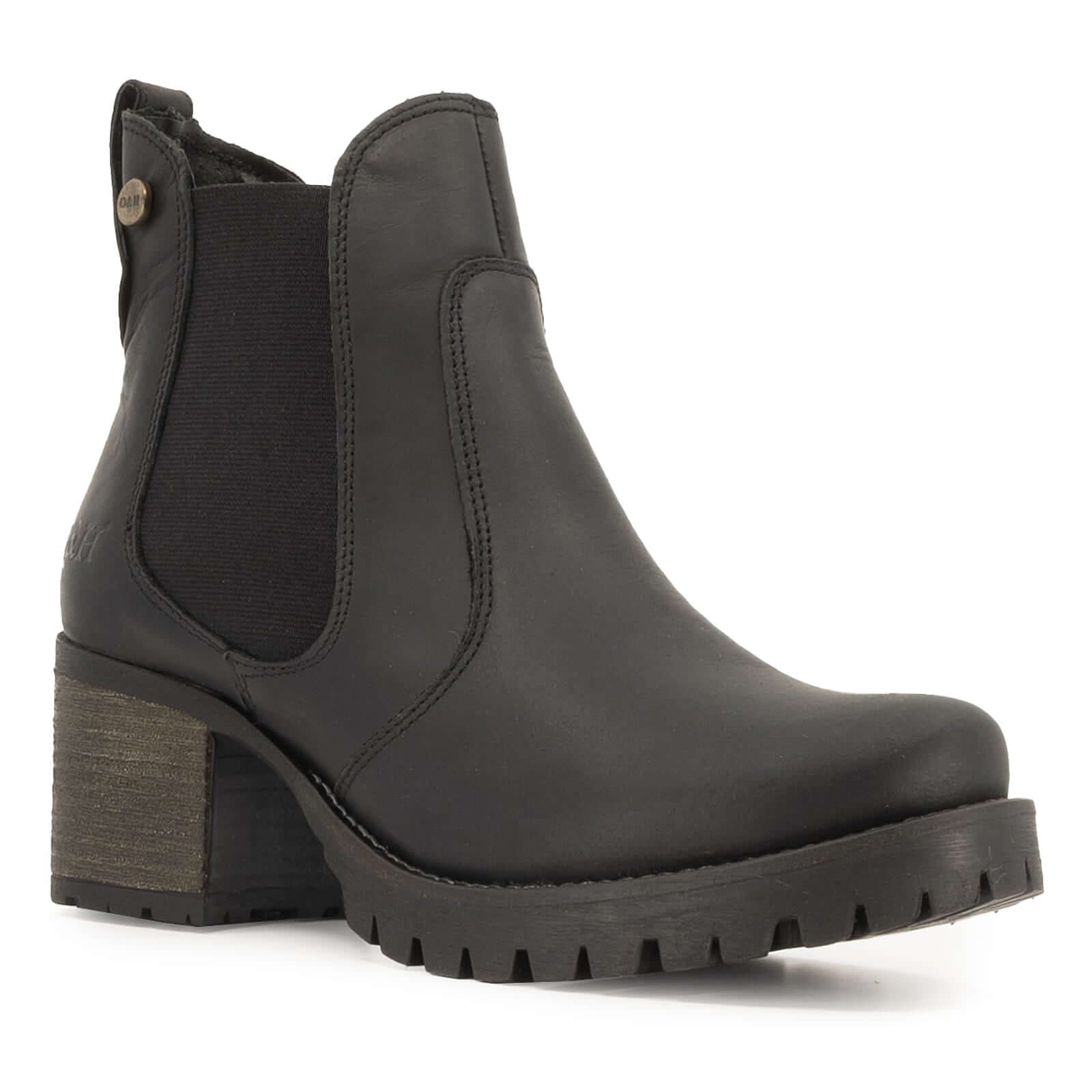 angled front view of black oak & hyde kensington 2 lace up boots showing round toe and metal eyelets