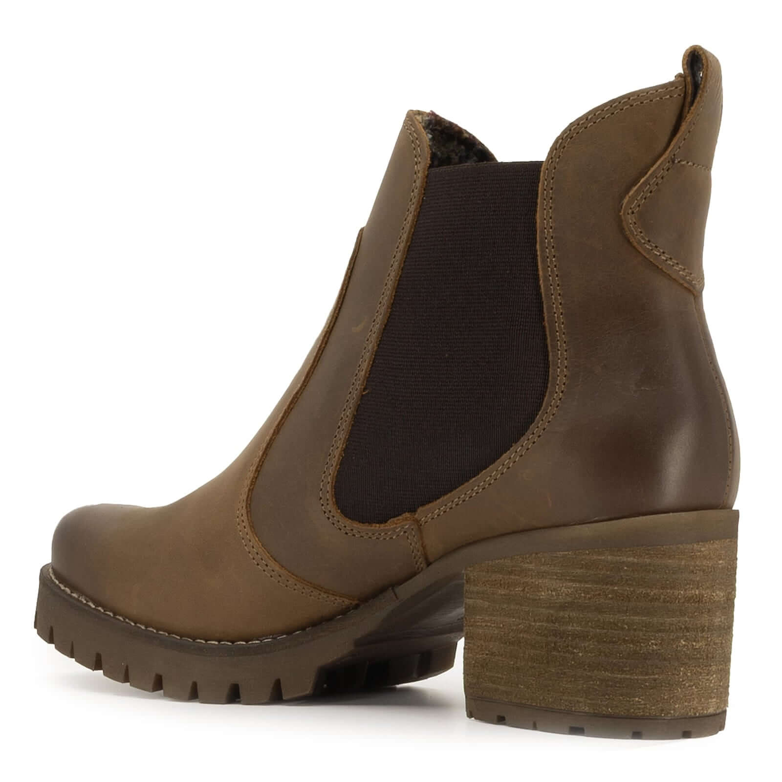 rear angled view of dark brown oak & hyde kensington 2 chelsea ankle boots showing stacked block heel and pull tab