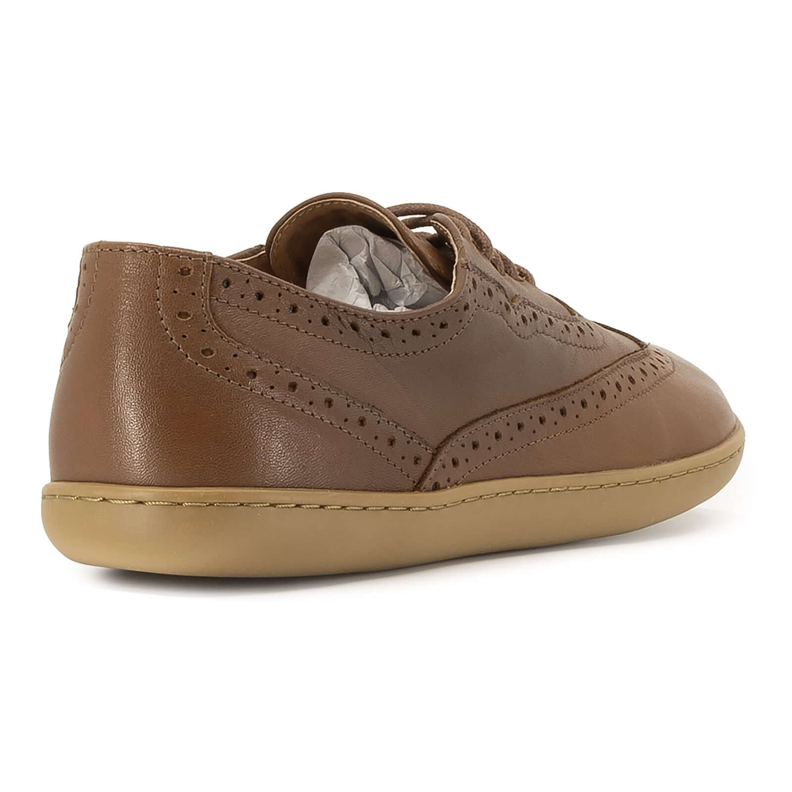 heel view of maple brogue barefoot shoes in tan showing heel panel detail