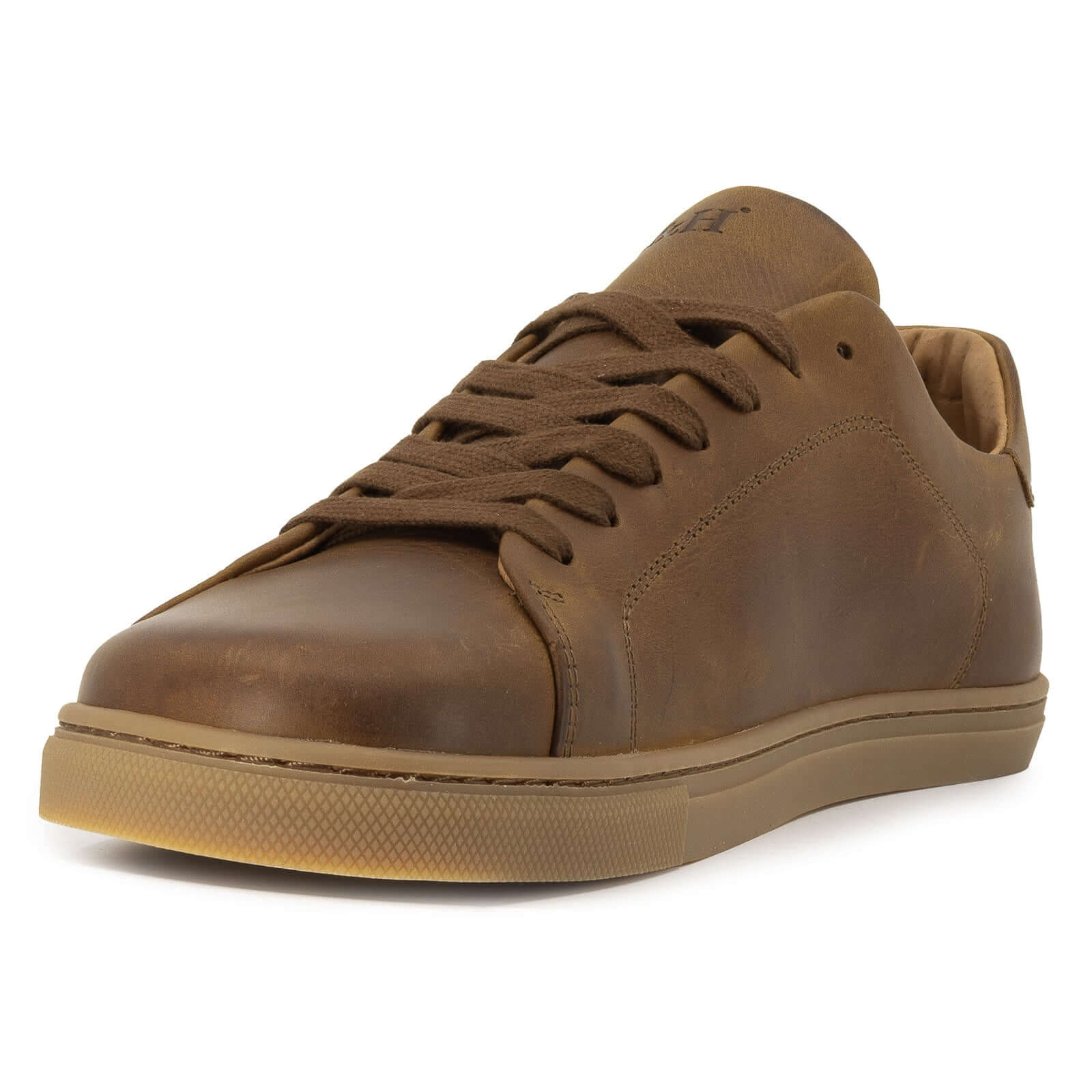 front on view of rowan barefoot trainers showing laces and toe detailing