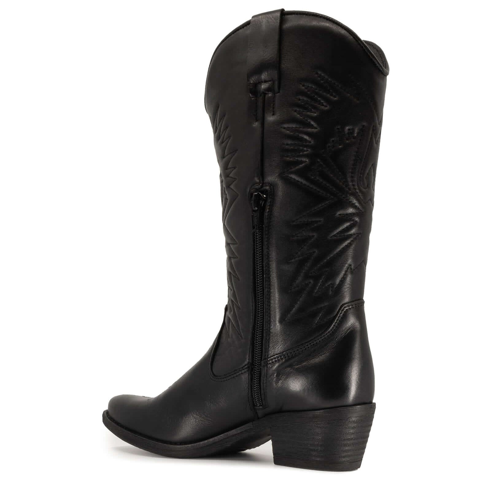 inside angle of texan hi cowboy boots in black showing block heel and stitching