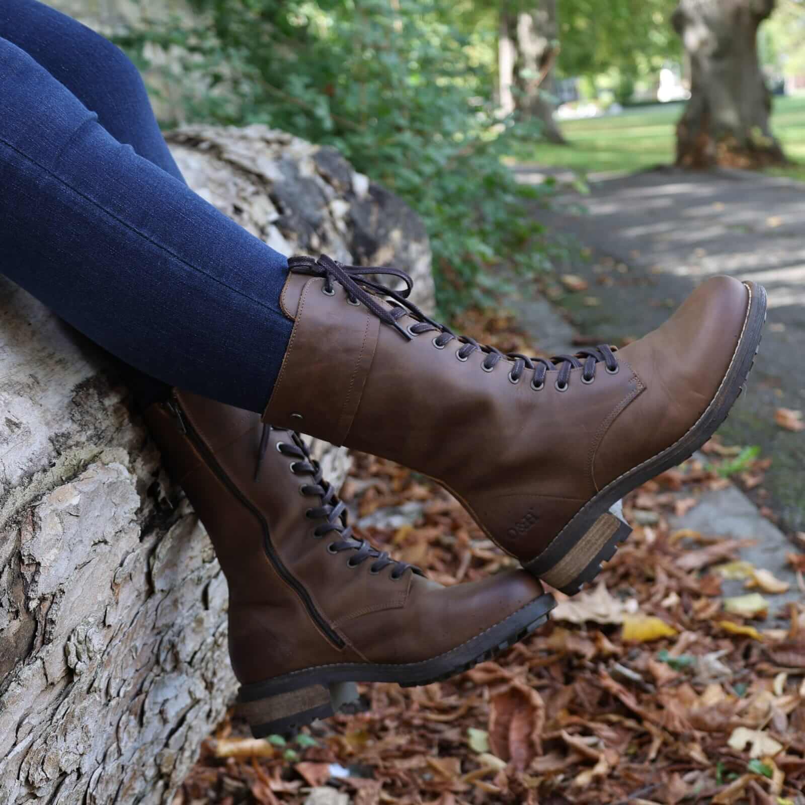 Oak & Hyde Bridge 12 Women's Military Boots - Dark Brown