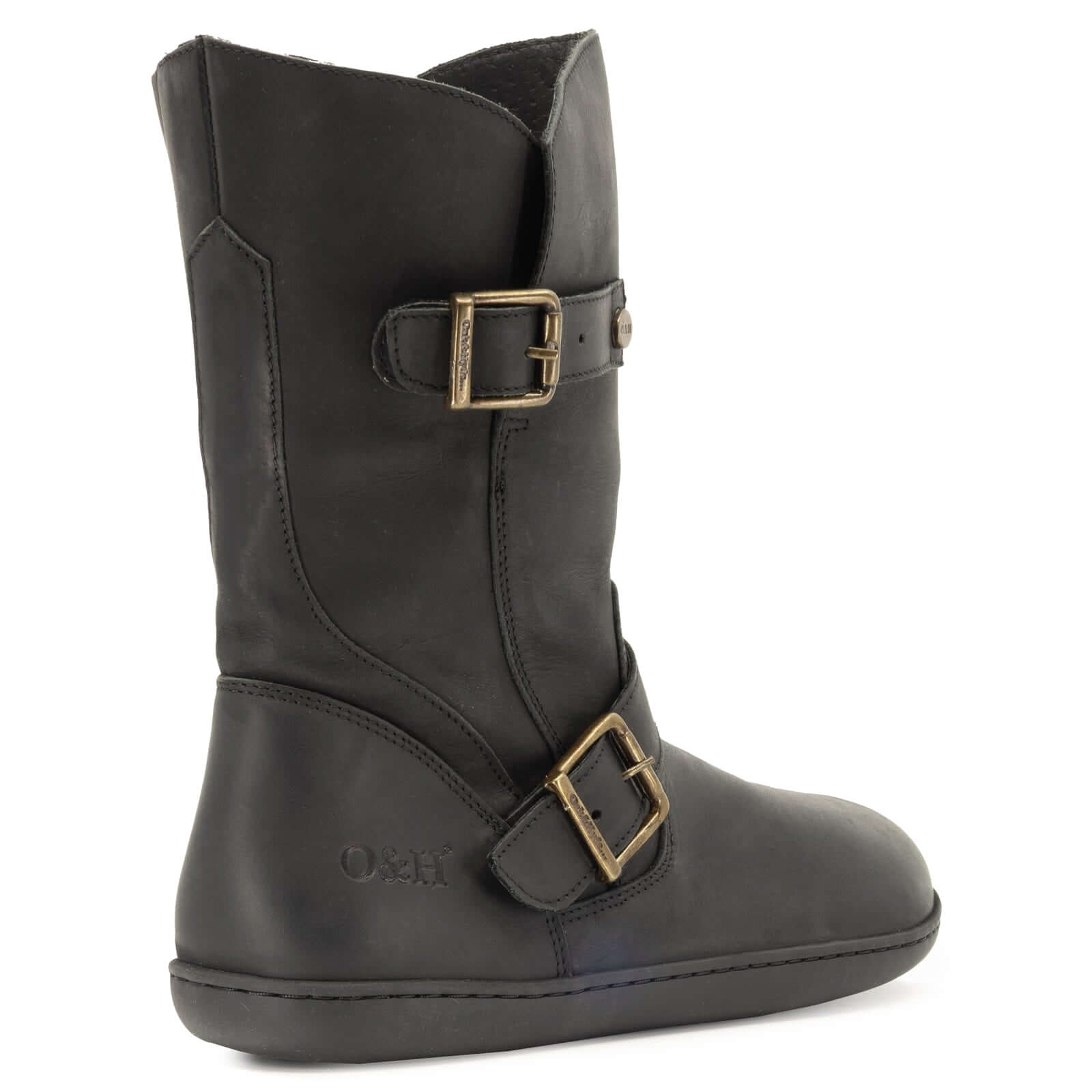 heel view of cedar demi barefoot boots in black showing O&H branding detail