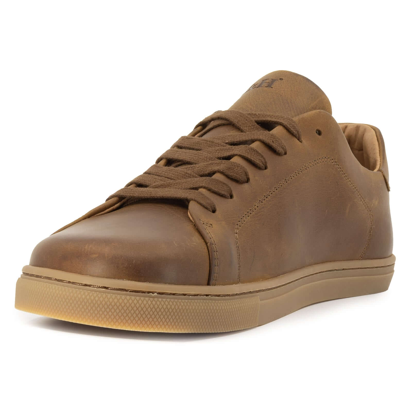 front on view of rowan barefoot trainers showing laces and toe detailing