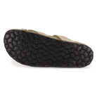 outsole of savannah 2 sandals in beige showing tread pattern